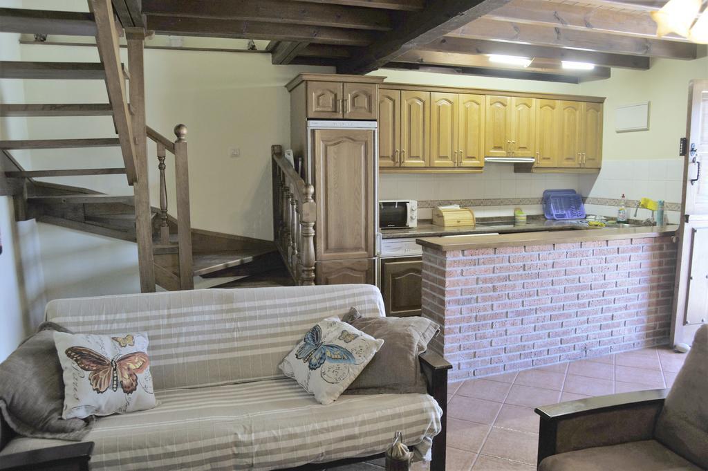 Labra La Casina De Berdayesゲストハウス エクステリア 写真